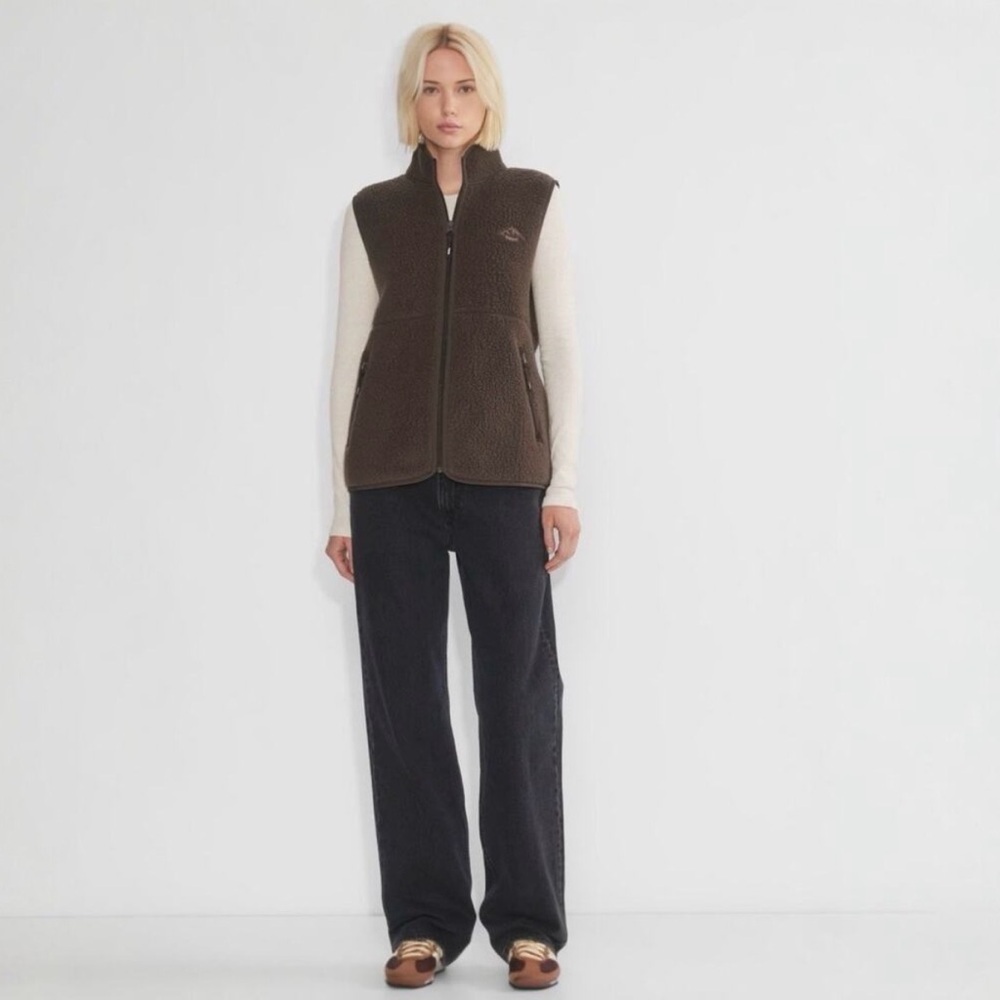 Aritzia TNA Polartec Thermal Pro Mockneck Fleece Vest Rich Mocha Brown NWT - Picture 2 of 6